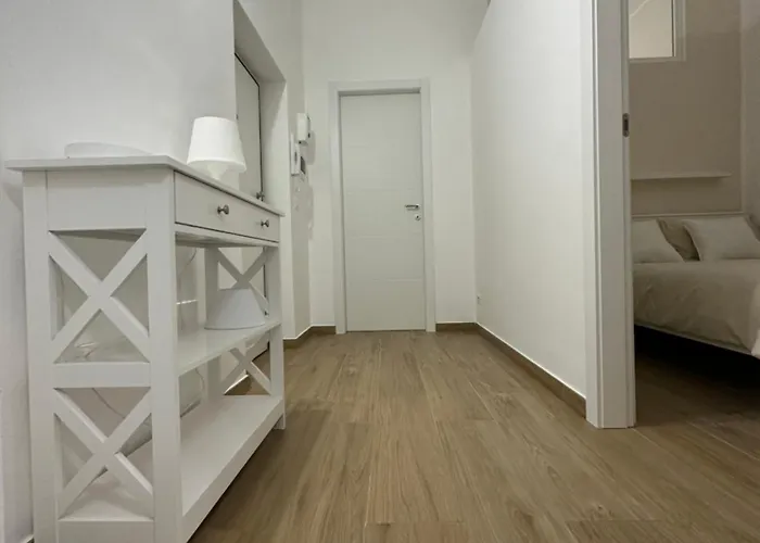 Apulia White House 59 Bari