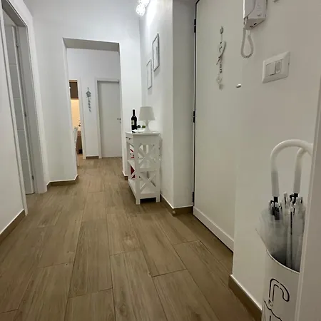 Apulia White House 59